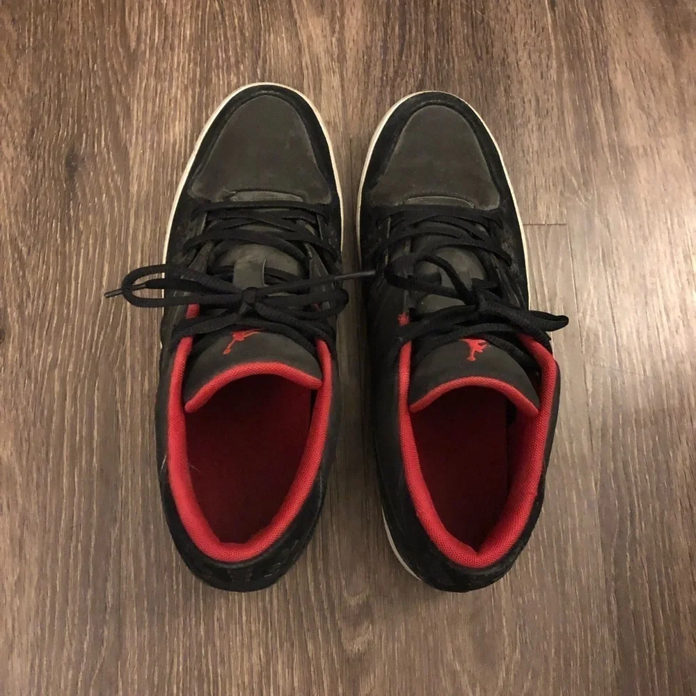 Jordan Flight 23 Classic Black & Red Sneakers